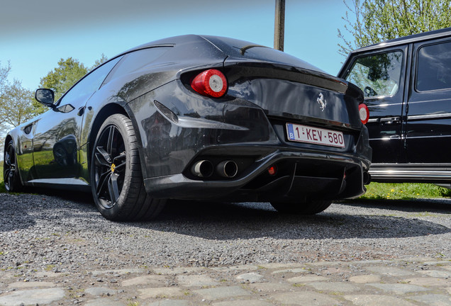 Ferrari FF