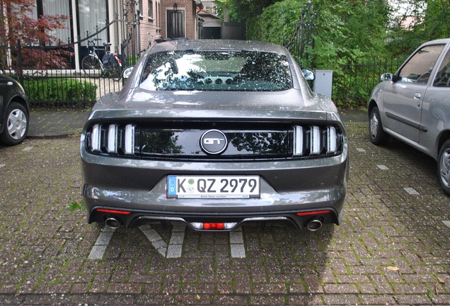 Ford Mustang GT 2015