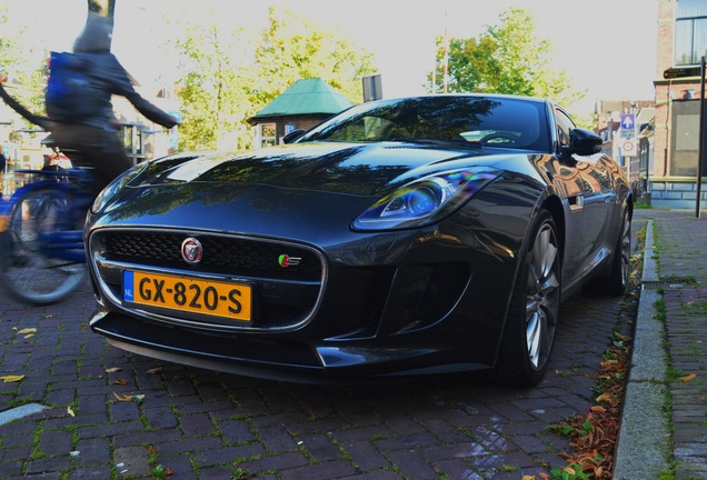 Jaguar F-TYPE S Coupé