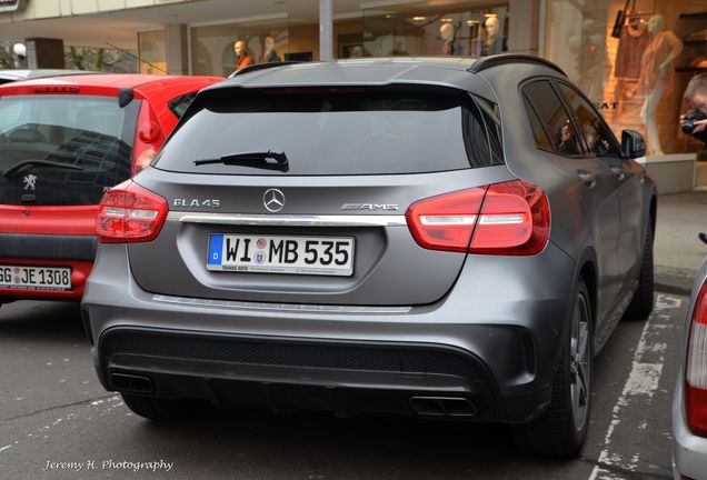 Mercedes-Benz GLA 45 AMG X156