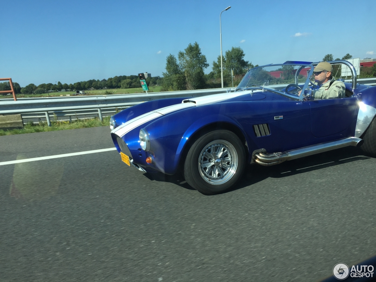 AC Cobra Superformance 427