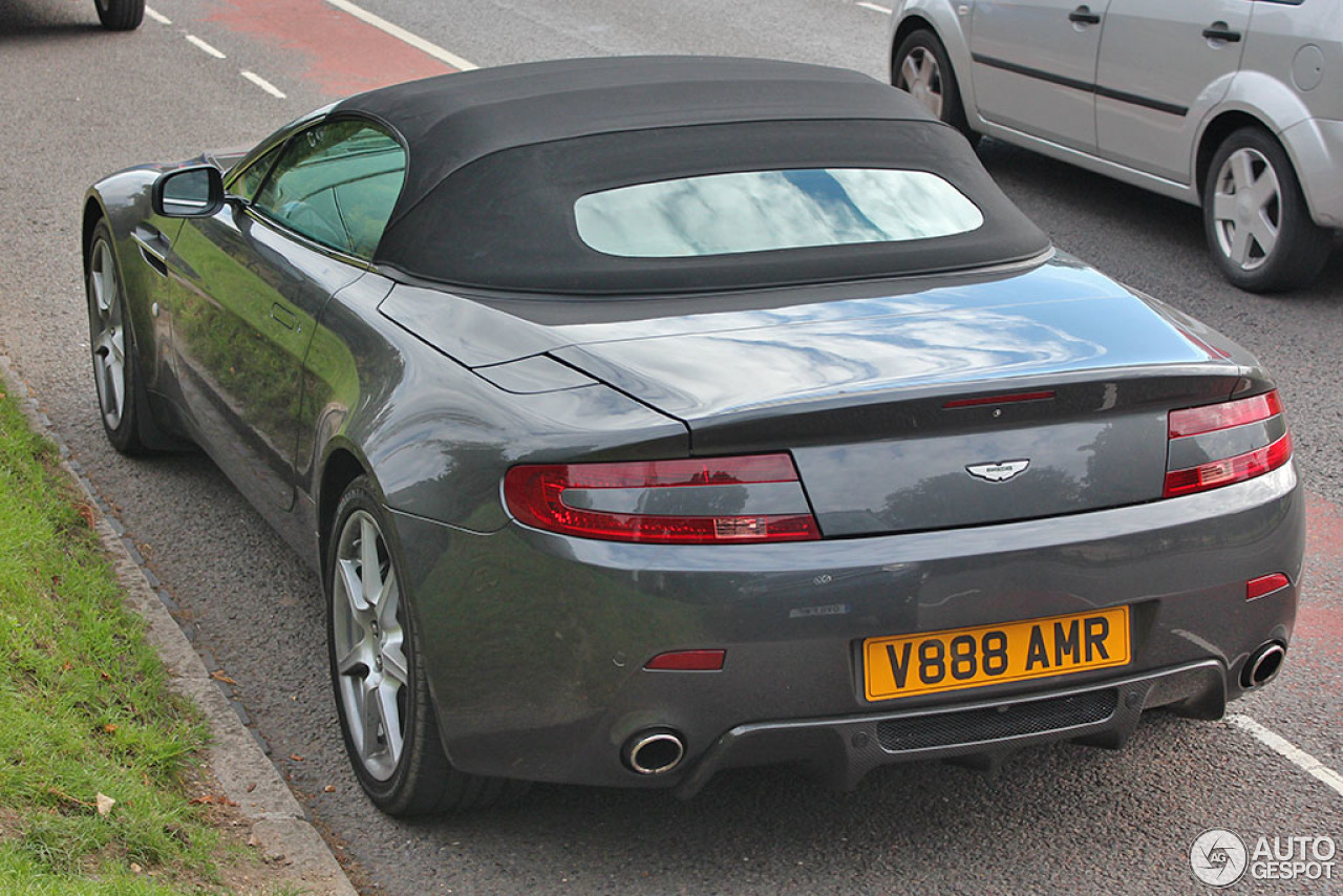 Aston Martin V8 Vantage Roadster