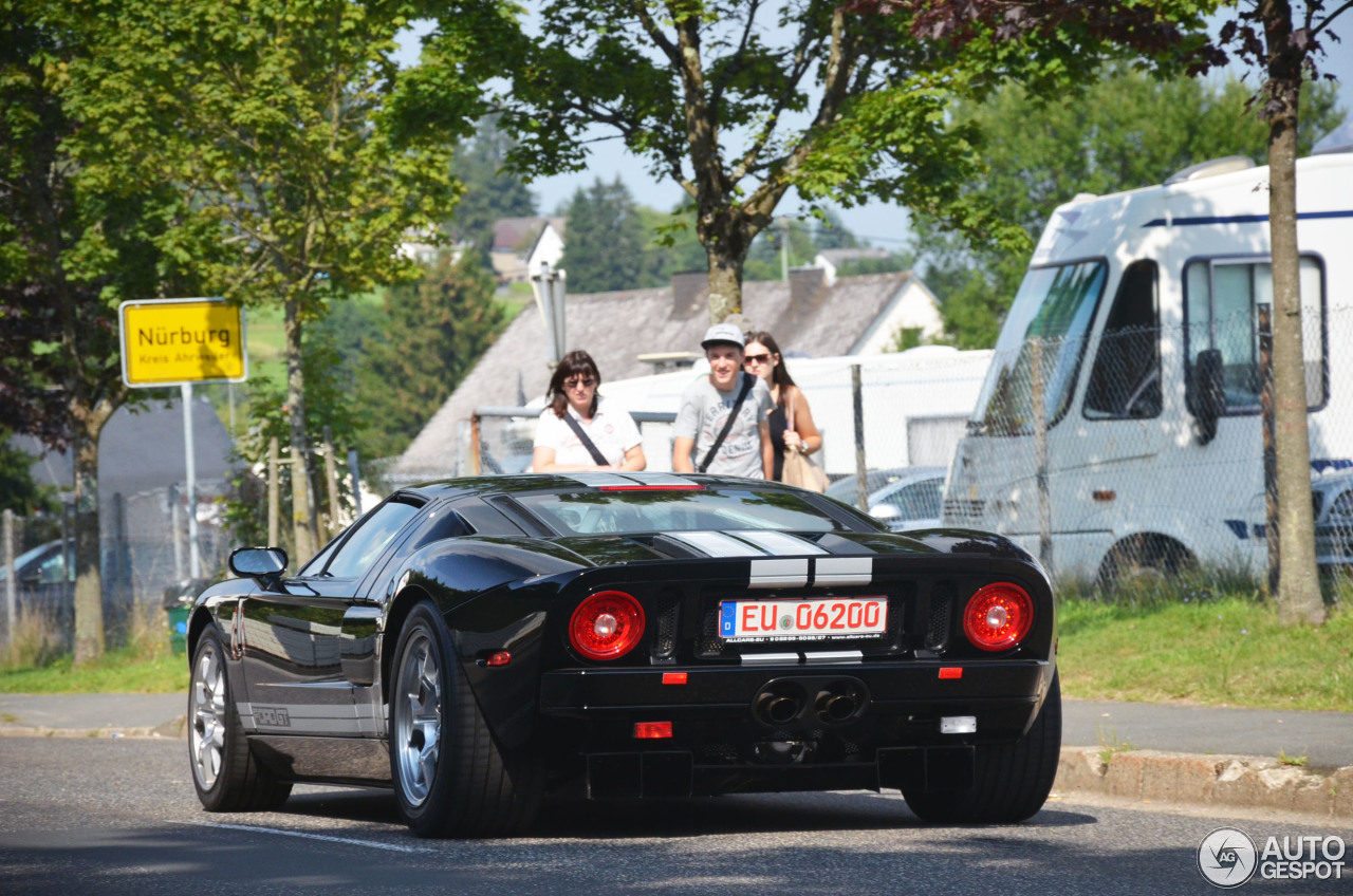 Ford GT