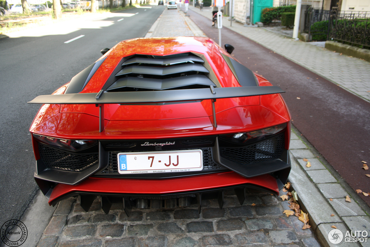 Lamborghini Aventador LP750-4 SuperVeloce