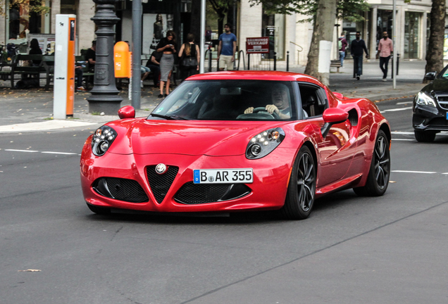 Alfa Romeo 4C Coupé