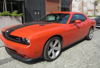 Dodge Challenger SRT-8