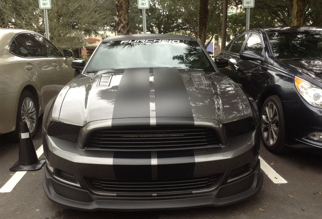 Ford Mustang GT 2013