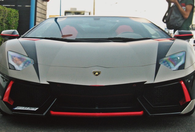 Lamborghini Aventador LP700-4 Roadster