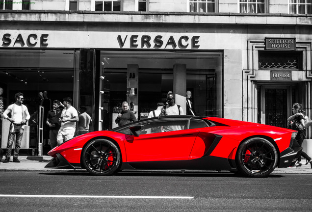 Lamborghini Aventador LP720-4 Roadster 50° Anniversario