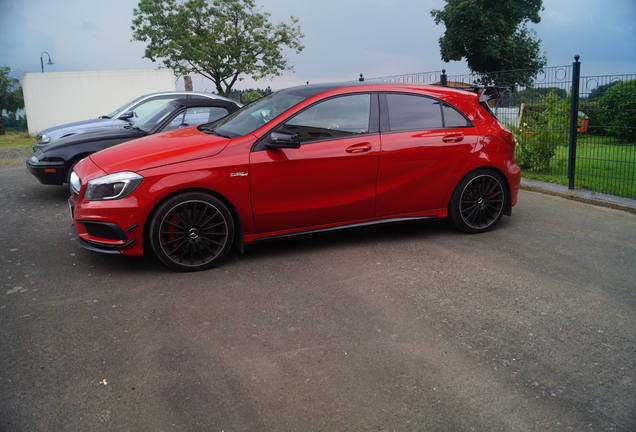 Mercedes-Benz A 45 AMG