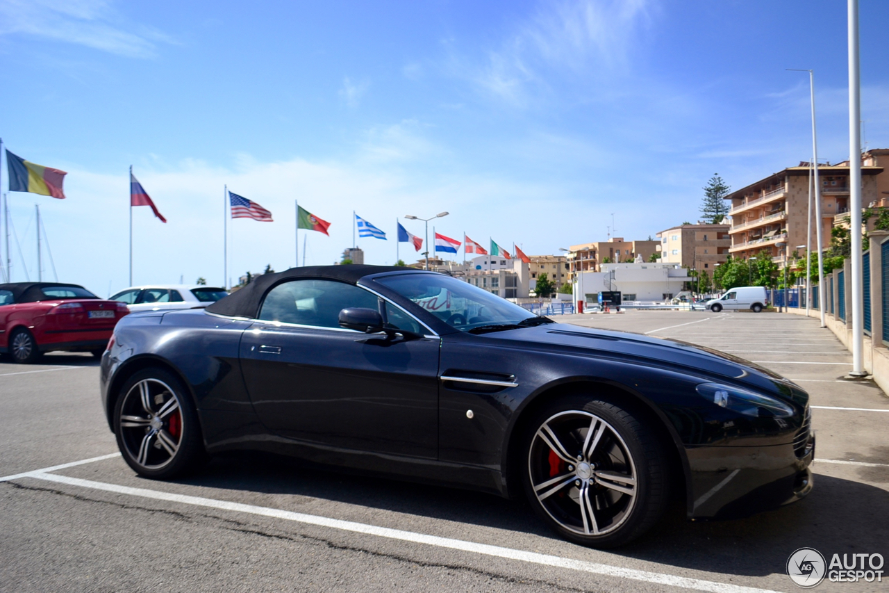 Aston Martin V8 Vantage Roadster