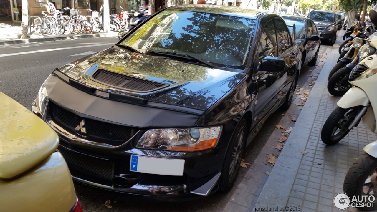 Mitsubishi Lancer Evolution IX