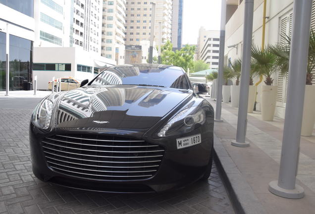 Aston Martin Rapide S