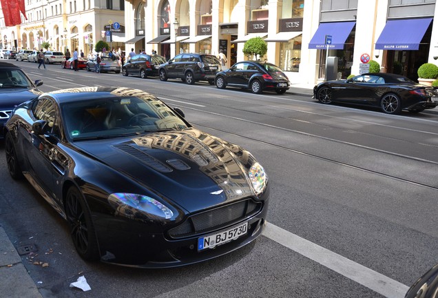 Aston Martin V12 Vantage S