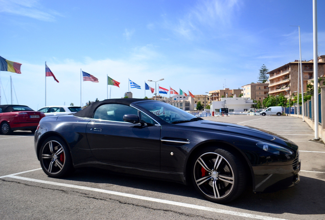 Aston Martin V8 Vantage Roadster