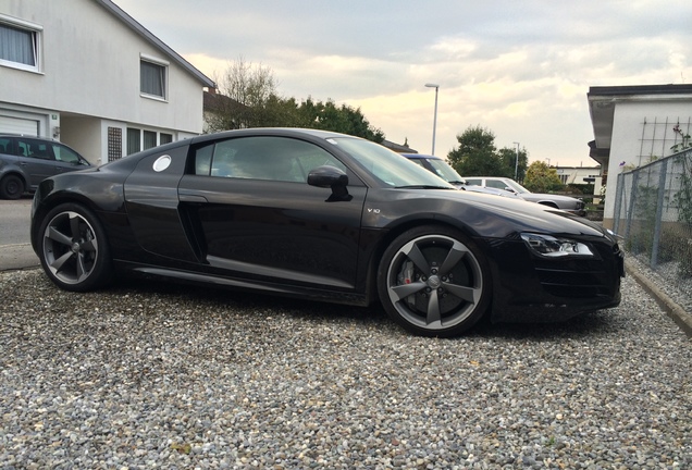 Audi R8 V10