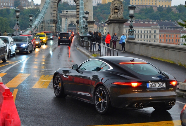 Jaguar F-TYPE R AWD Coupé