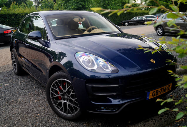 Porsche 95B Macan Turbo