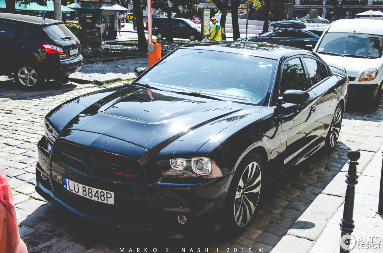 Dodge Charger SRT-8 2012