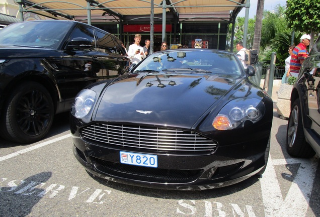 Aston Martin DB9 Volante