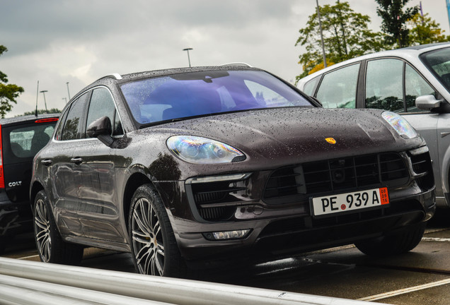 Porsche 95B Macan Turbo