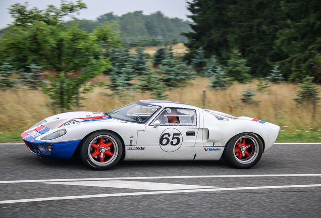 Ford GT40