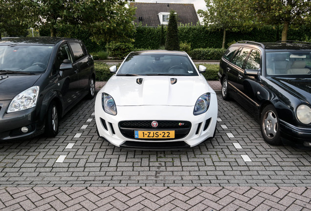 Jaguar F-TYPE S Coupé