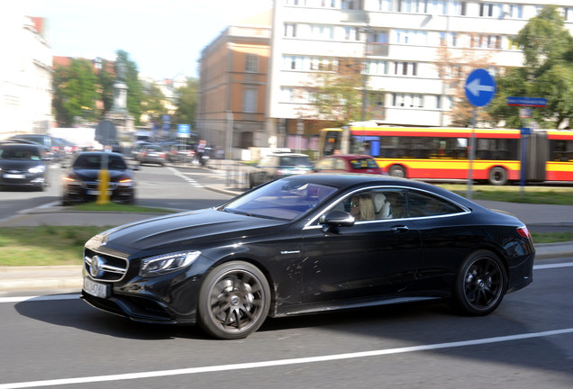 Mercedes-Benz S 63 AMG Coupé C217