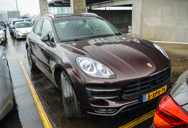 Porsche 95B Macan Turbo