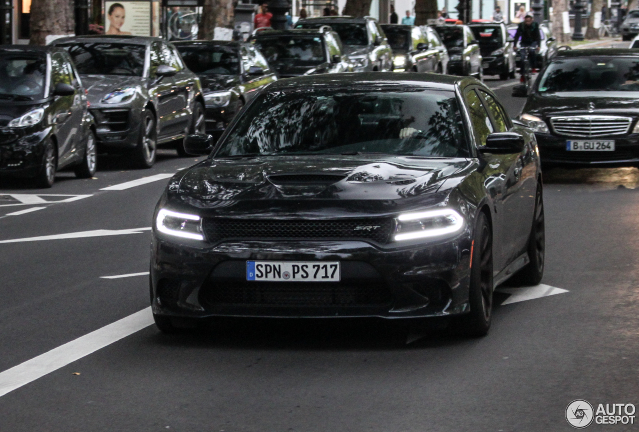 Dodge Charger SRT Hellcat