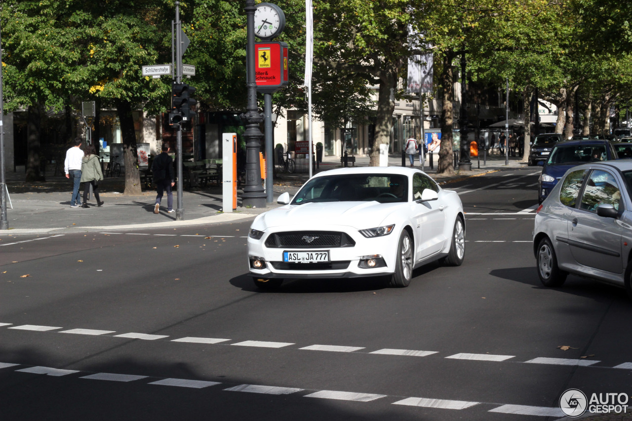 Ford Mustang GT 2015