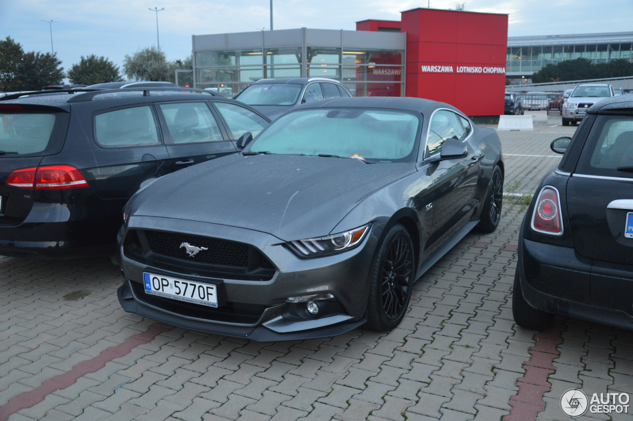 Ford Mustang GT 2015