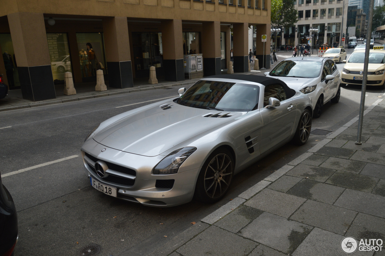 Mercedes-Benz SLS AMG Roadster