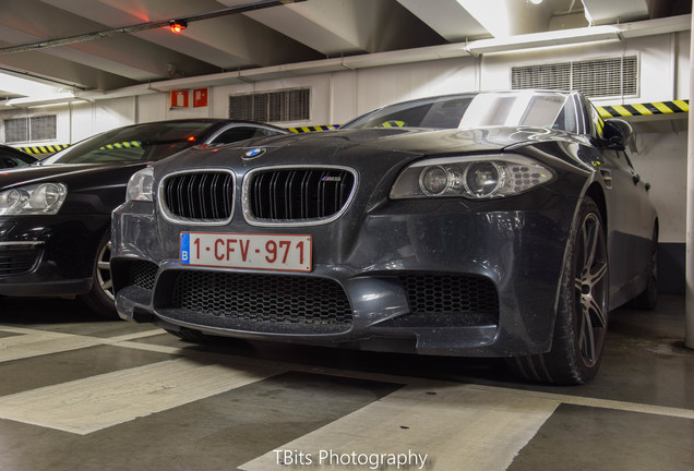 BMW M5 F10 2011