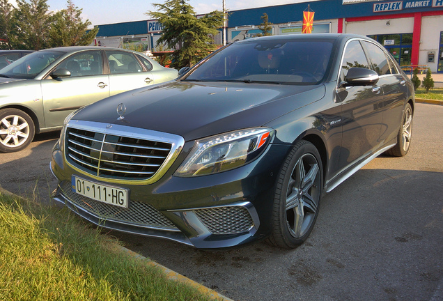 Mercedes-Benz S 63 AMG V222