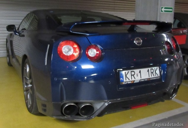 Nissan GT-R 2011