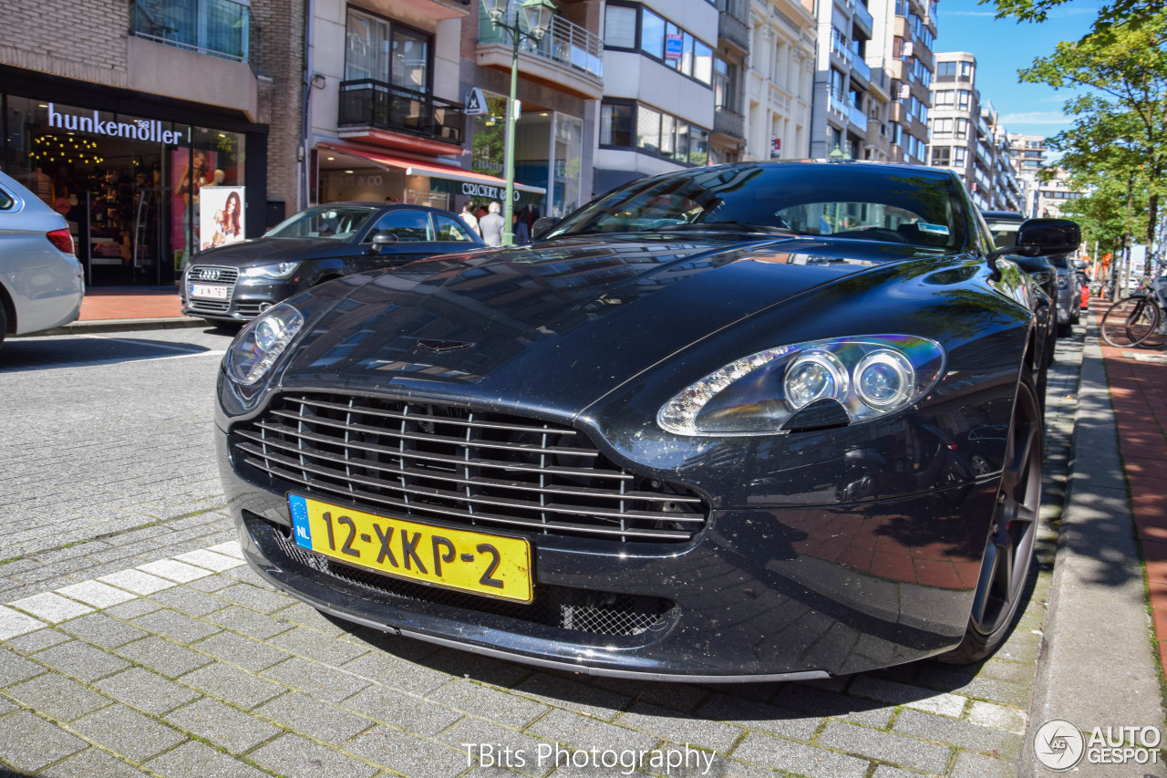 Aston Martin V8 Vantage