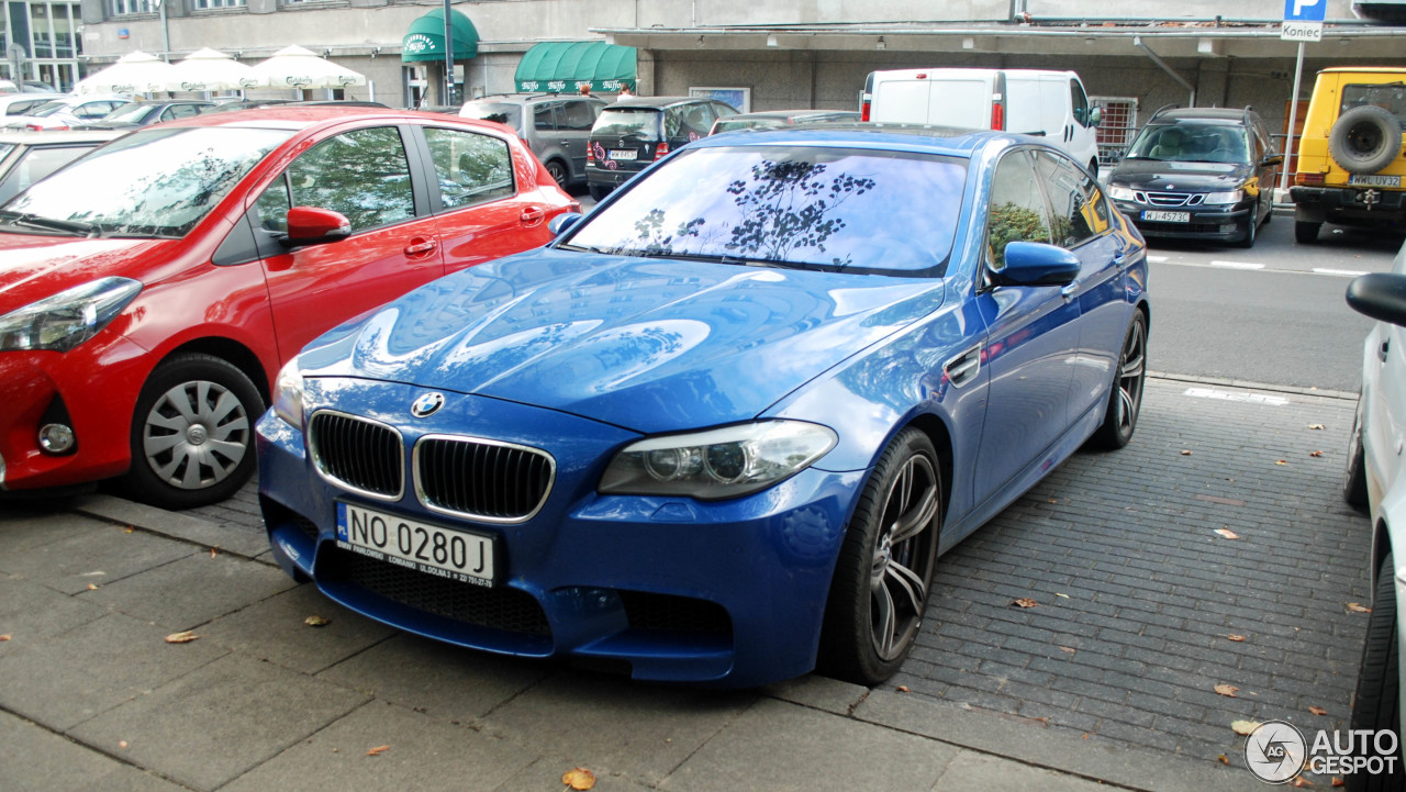 BMW M5 F10 2011