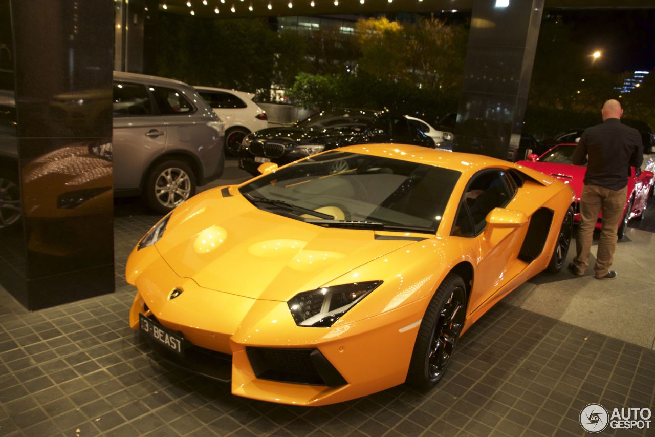 Lamborghini Aventador LP700-4