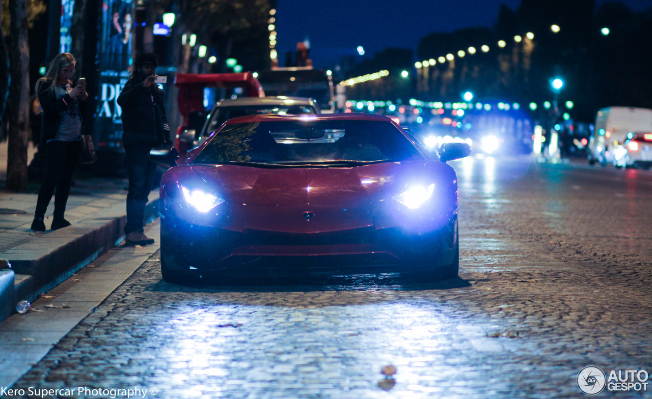 Lamborghini Aventador LP750-4 SuperVeloce