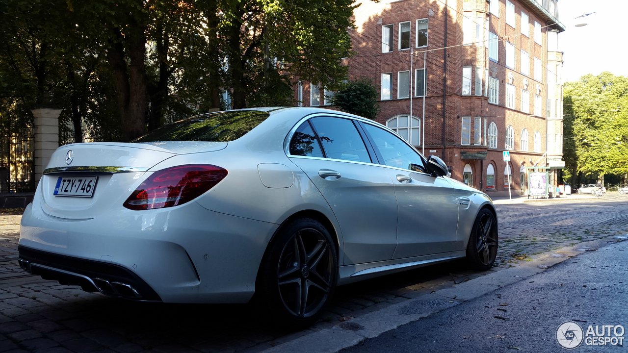 Mercedes-AMG C 63 S W205