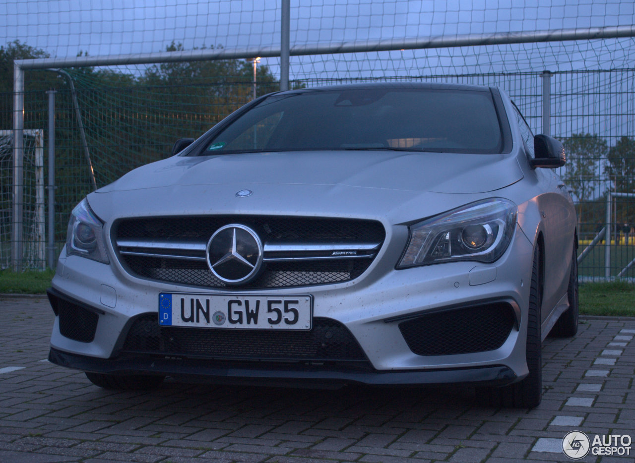 Mercedes-Benz CLA 45 AMG Shooting Brake