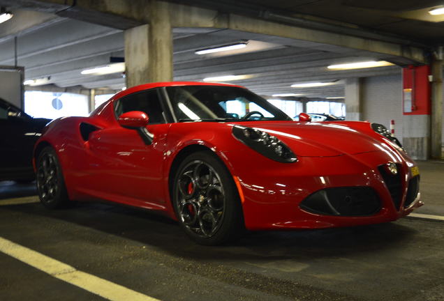 Alfa Romeo 4C Coupé