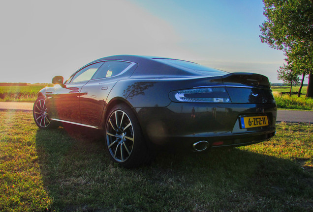 Aston Martin Rapide S