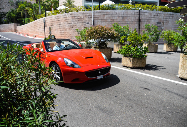 Ferrari California