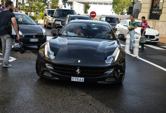 Ferrari FF