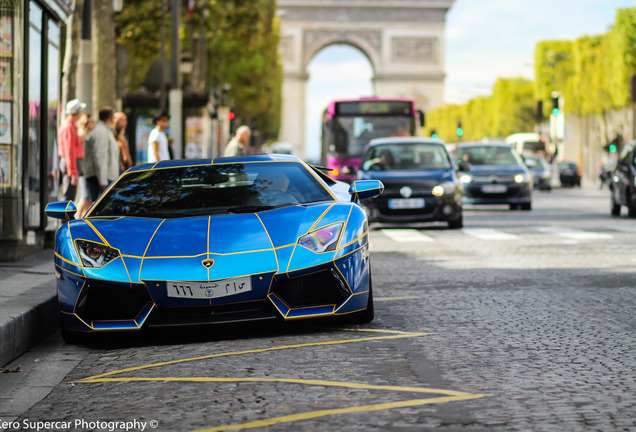 Lamborghini Aventador LP700-4