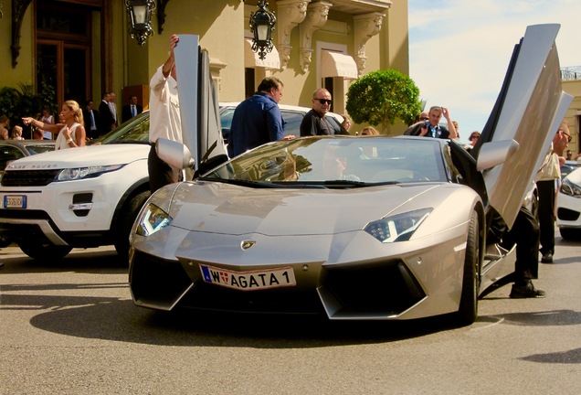 Lamborghini Aventador LP700-4 Roadster