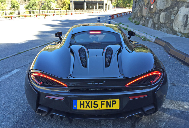 McLaren 570S