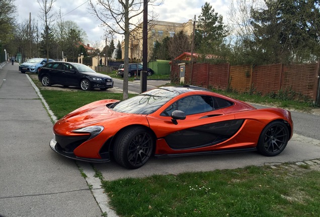 McLaren P1